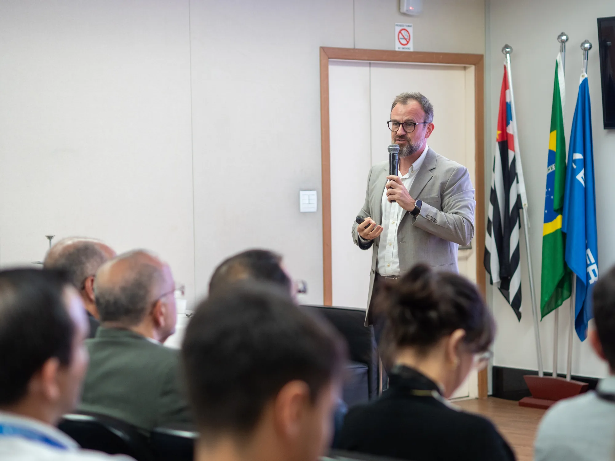 Mario Trentim em palestra — foto 06